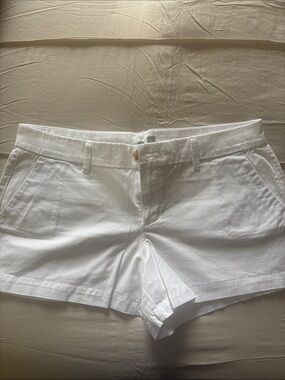 Old Navy White Women’s Cotton Blend Bermuda Shorts